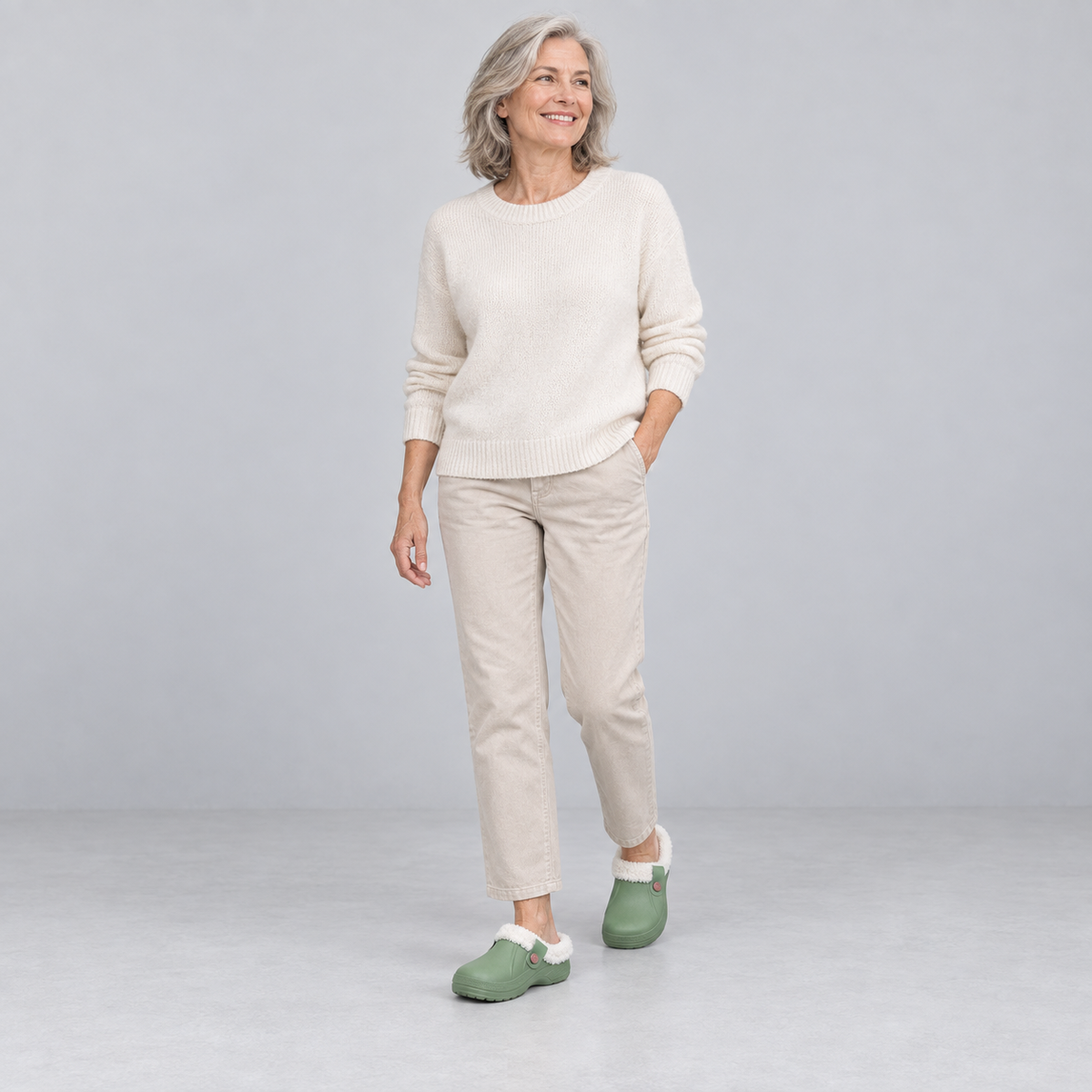 Women's Fur Lined Waterproof Clogs for Indoor and Outdoor Use
