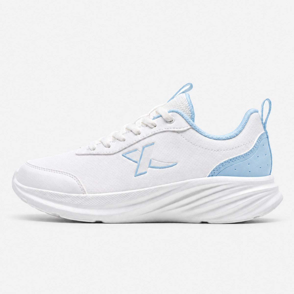 Xtep Women's White Water-Repellent Running Shoes