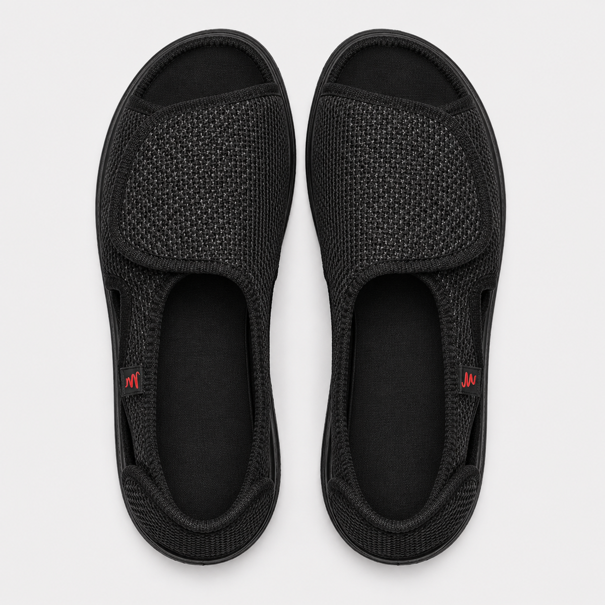 Wide Fit Diabetic Shoes for Swollen Feet